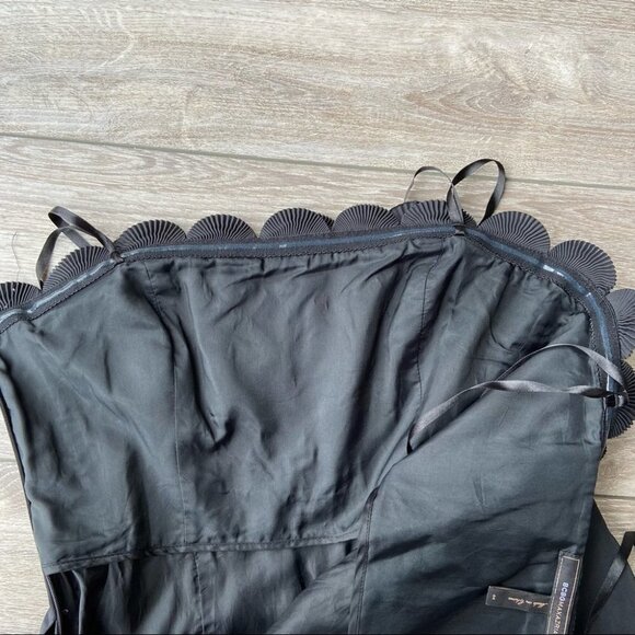 BCBGMaxAzria  TAFFETA SCALLOPED BABYDOLL MINI DRESS - Picture 10 of 16